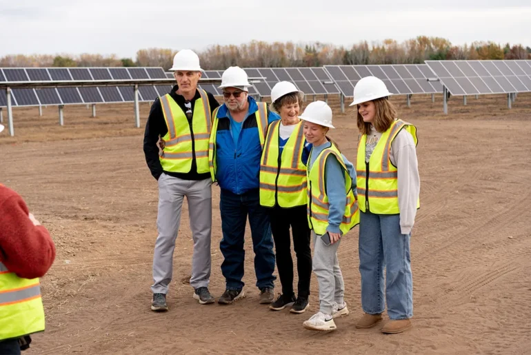 Small Town Teen-Led Program Land Solar Panels for Wisconsin High School